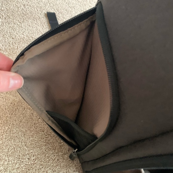 Briggs and Riley large Backpack - Picture 11 of 16